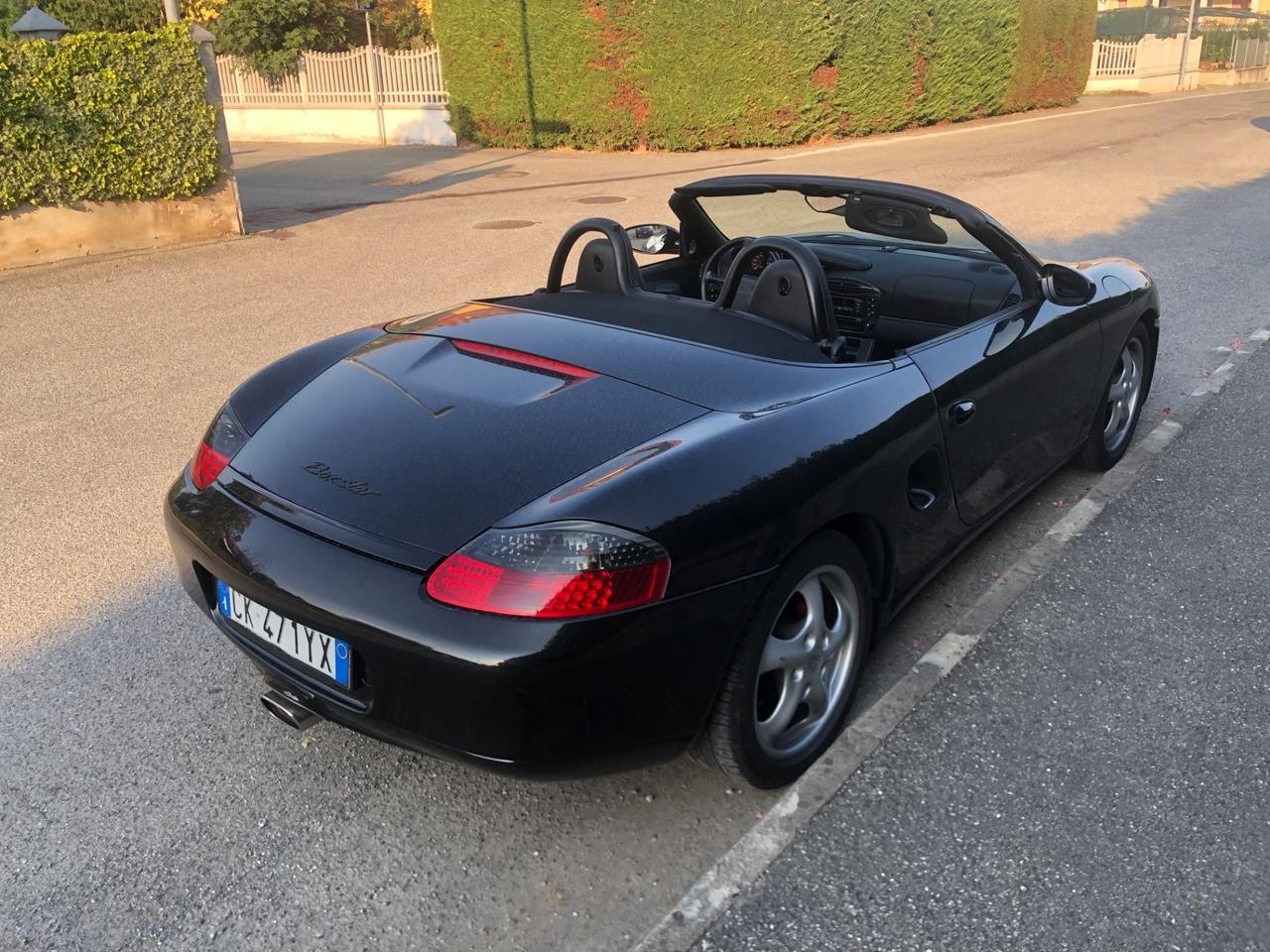 Porsche Boxster 2.5i 24V cat