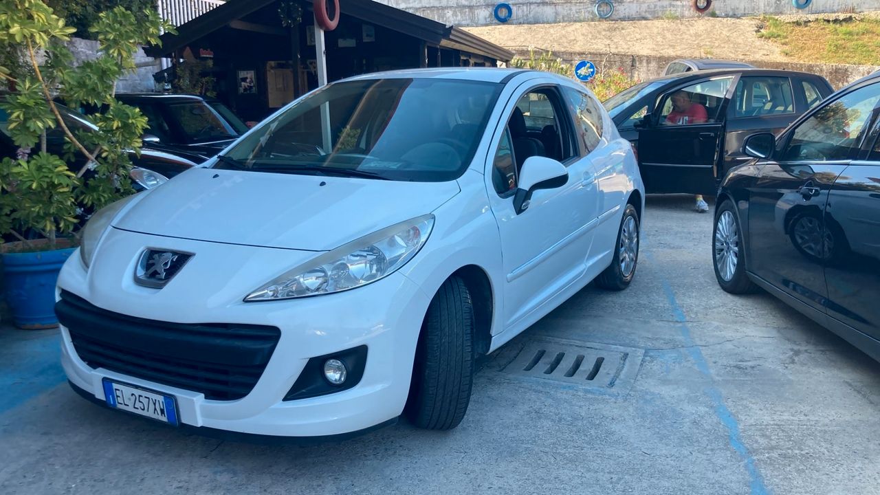 Peugeot 207 1.4 HDi 70CV 3p. Energie