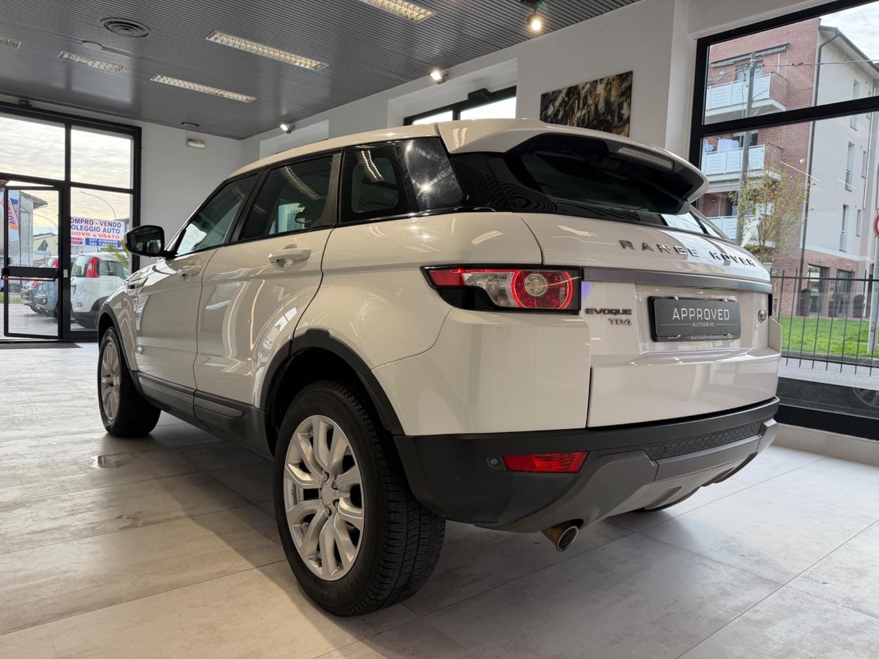 Land Rover Range Evoque 2.2 TD4 5p. Dynamic