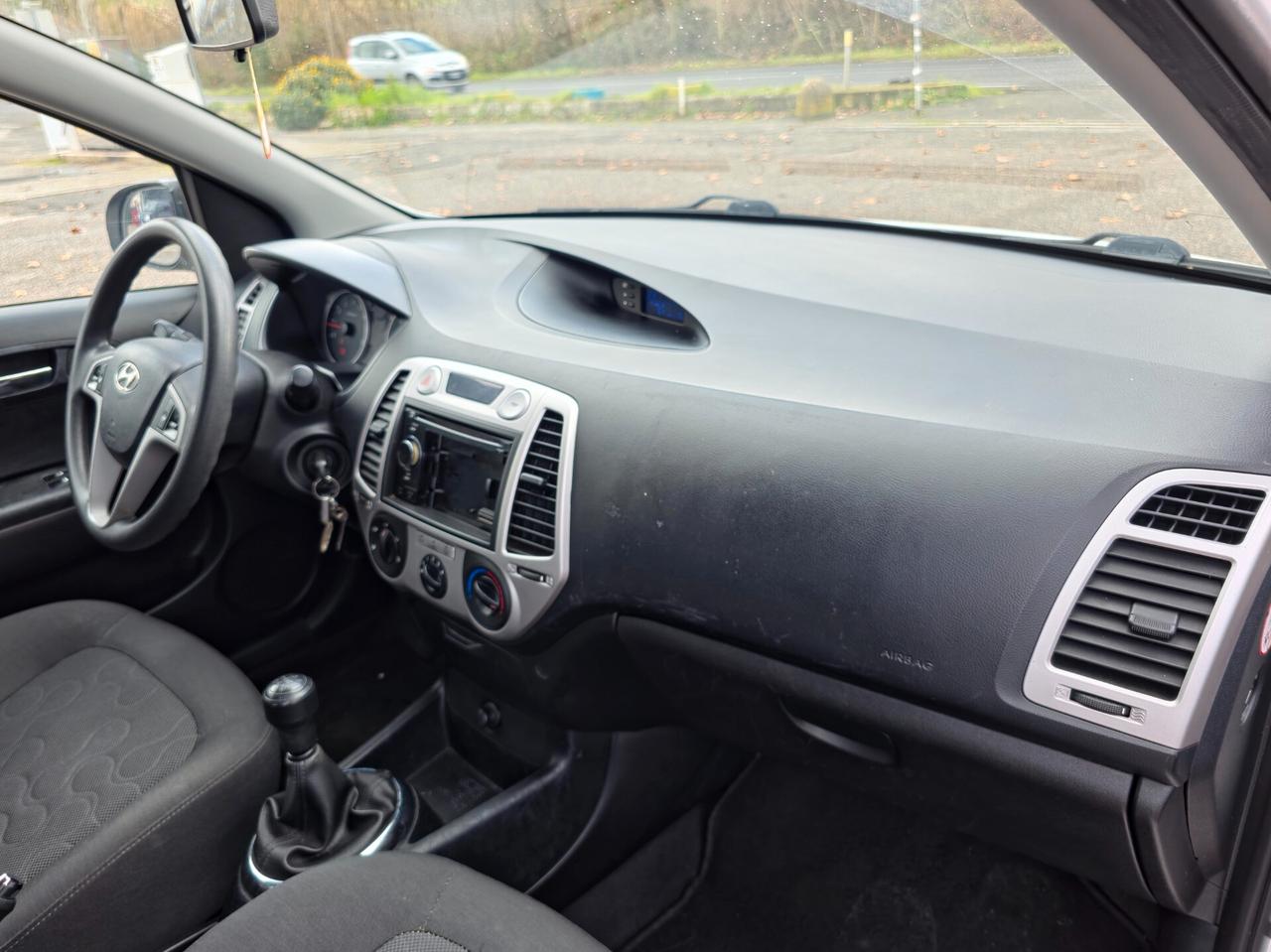Hyundai i20 1.2 5p. CV-77 Sound Edition 2012-E5 Manuale NEO