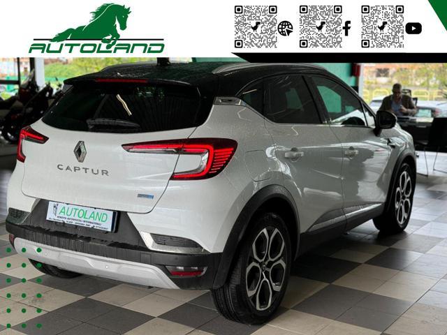 RENAULT Captur Plug-in Hybrid E-Tech 160 CV Intens