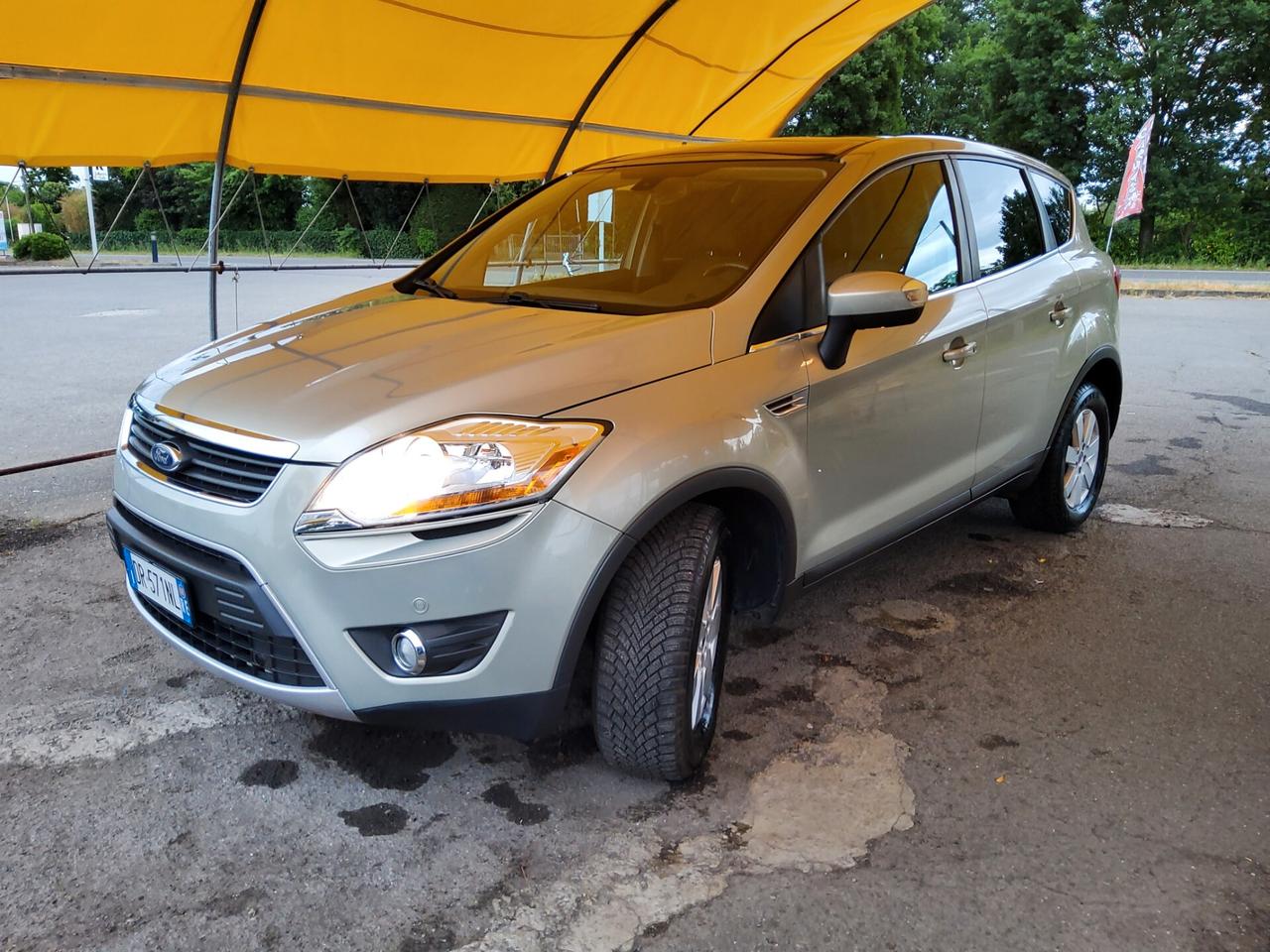 Ford Kuga 2.0 TDCi 136 CV 4WD Titanium DPF