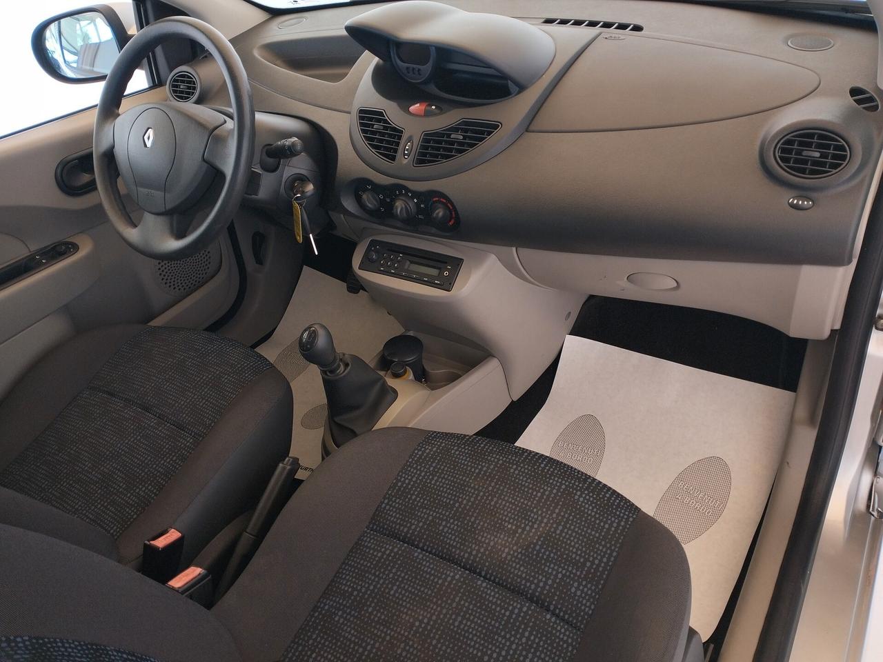 Renault Twingo 1.2 16V Dynamique - NEOPATENTATI