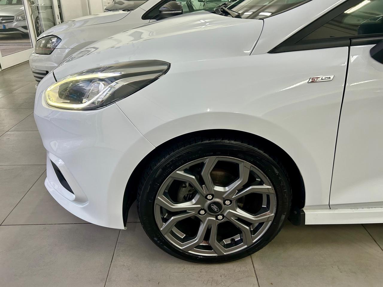 Ford Fiesta 1.5 TDCi ST LINE finanziabile