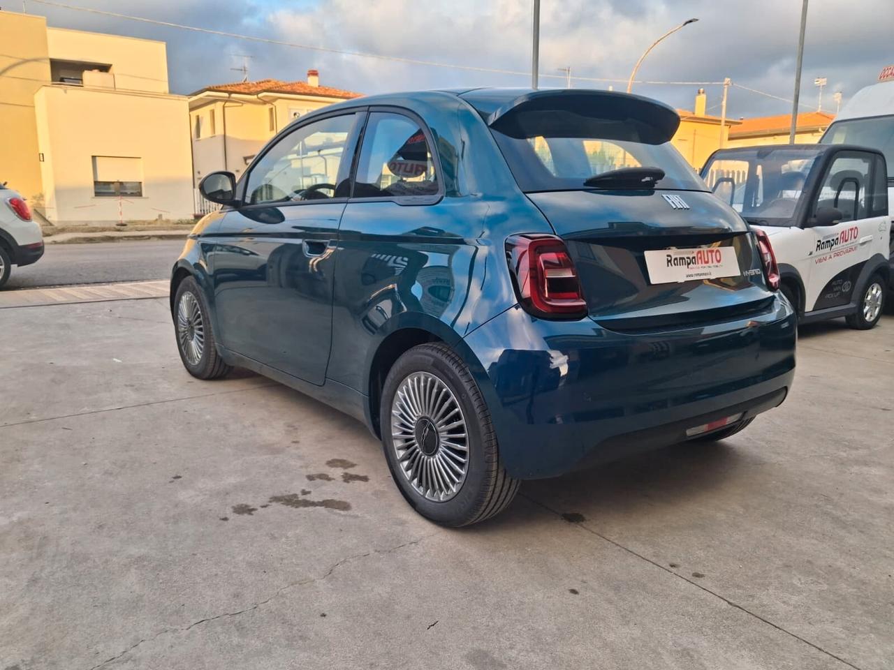 Fiat 500 Berlina Hybrid Icon KM0