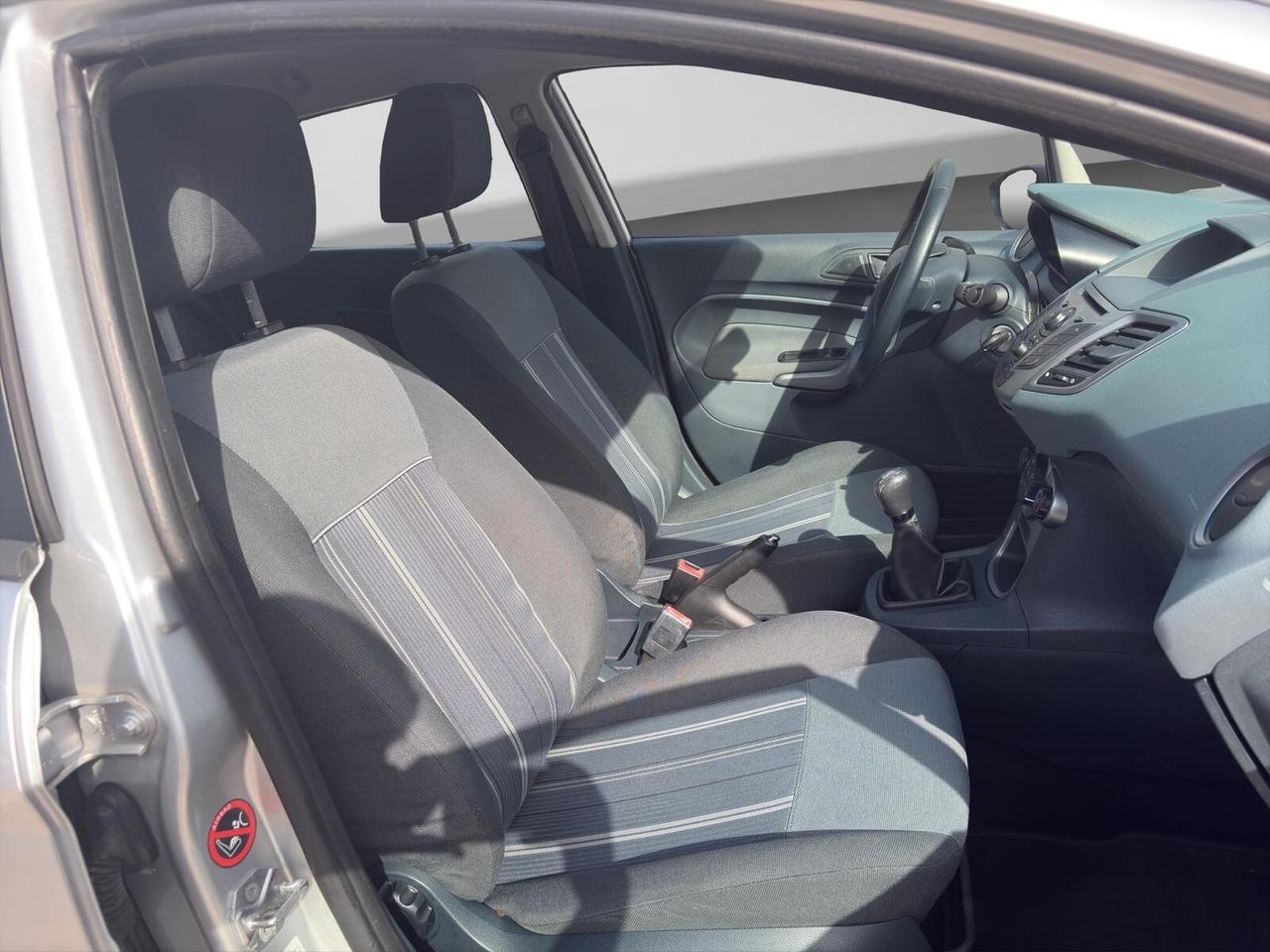 Ford Fiesta 1.2 82cv 5p. Titanium NEOPATENTATI