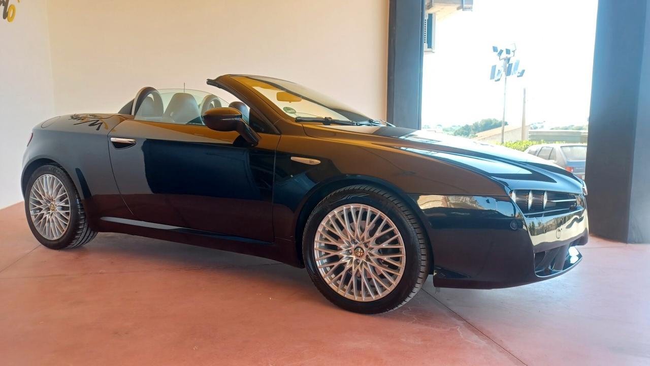 Alfa Romeo Spider 2.4 JTDm Exclusive