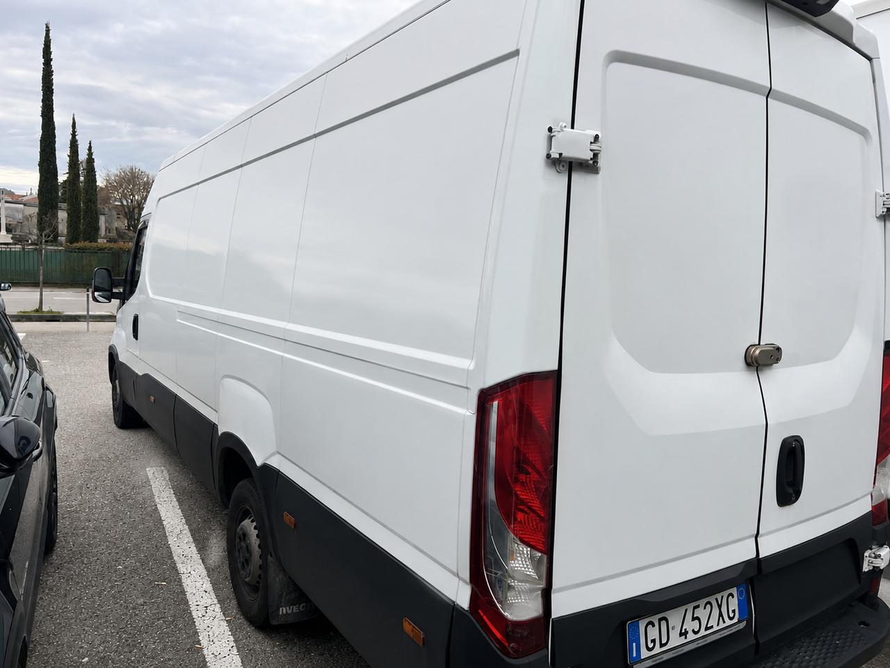 IVECO Daily 35 S12 A8 V H3 4100 E6d-temp