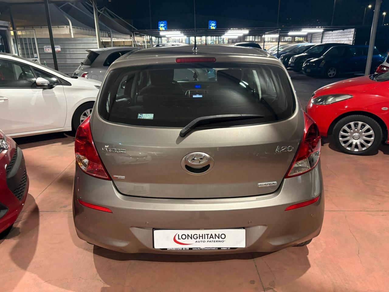 Hyundai i20