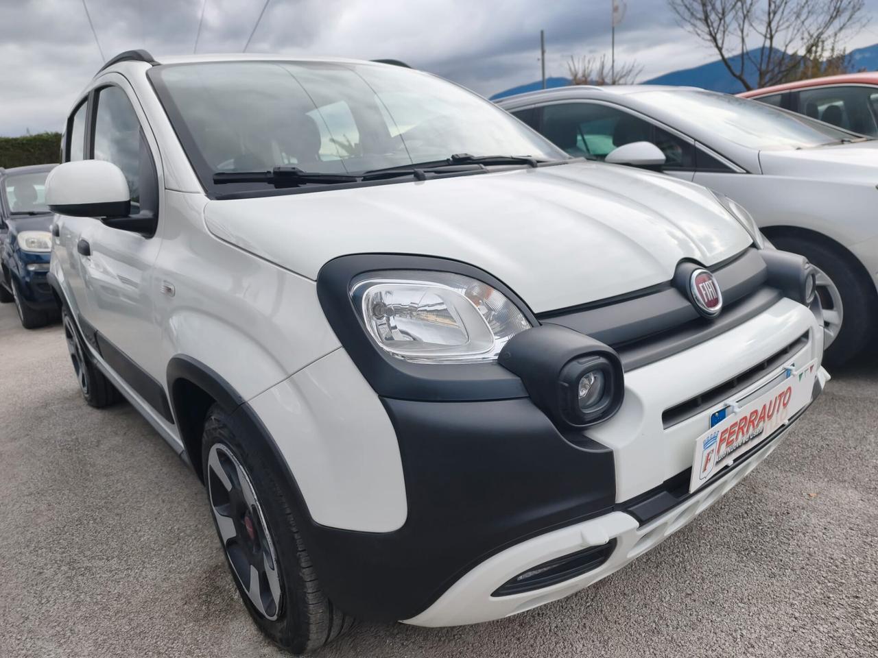 FIAT PANDA HYBRID CITY CROSS