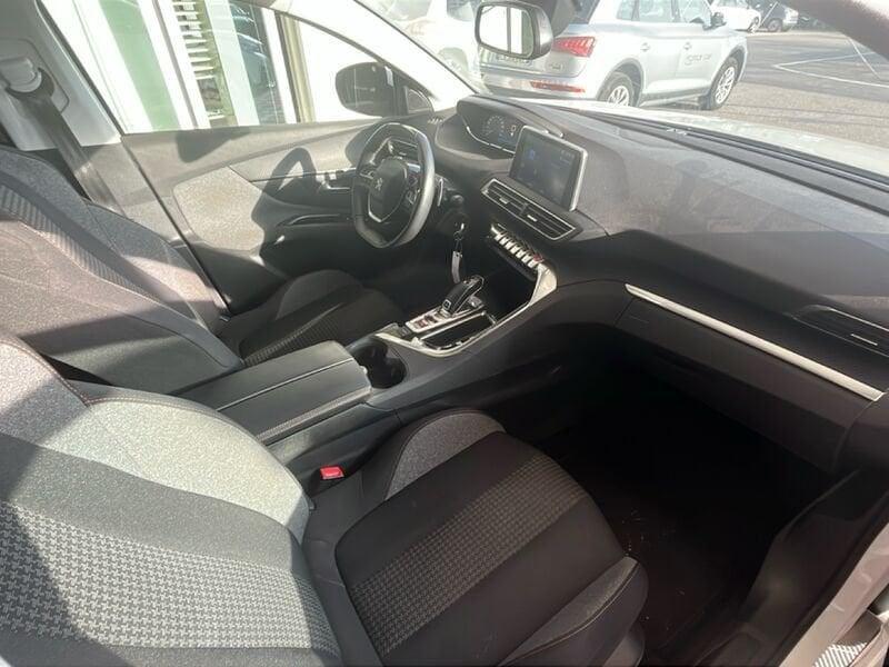 Peugeot 5008 BlueHDi 130 S&S EAT8 Allure