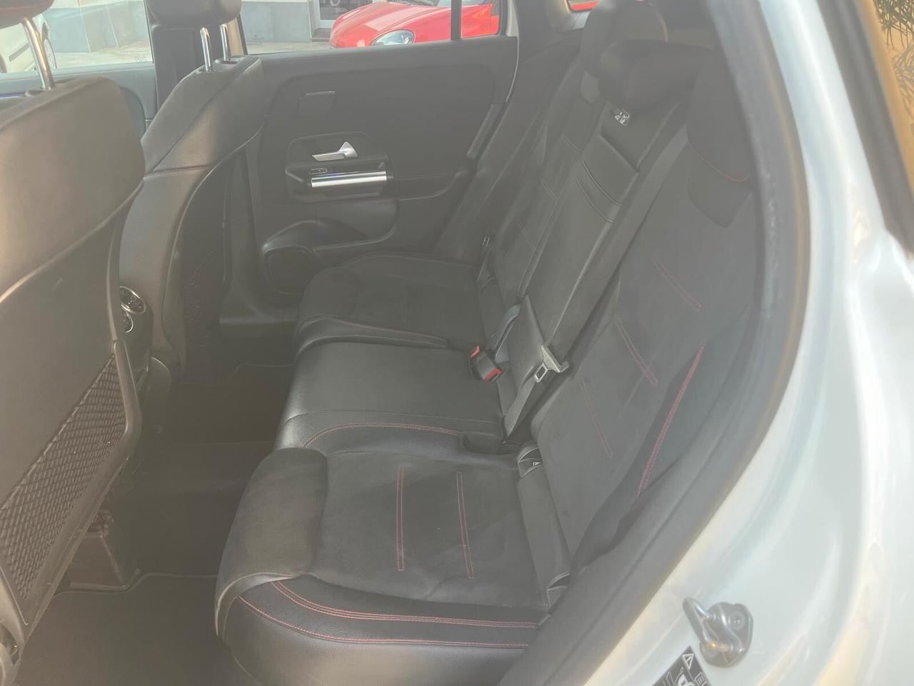 Mercedes-benz GLA 220 d Automatic 4Matic Premium