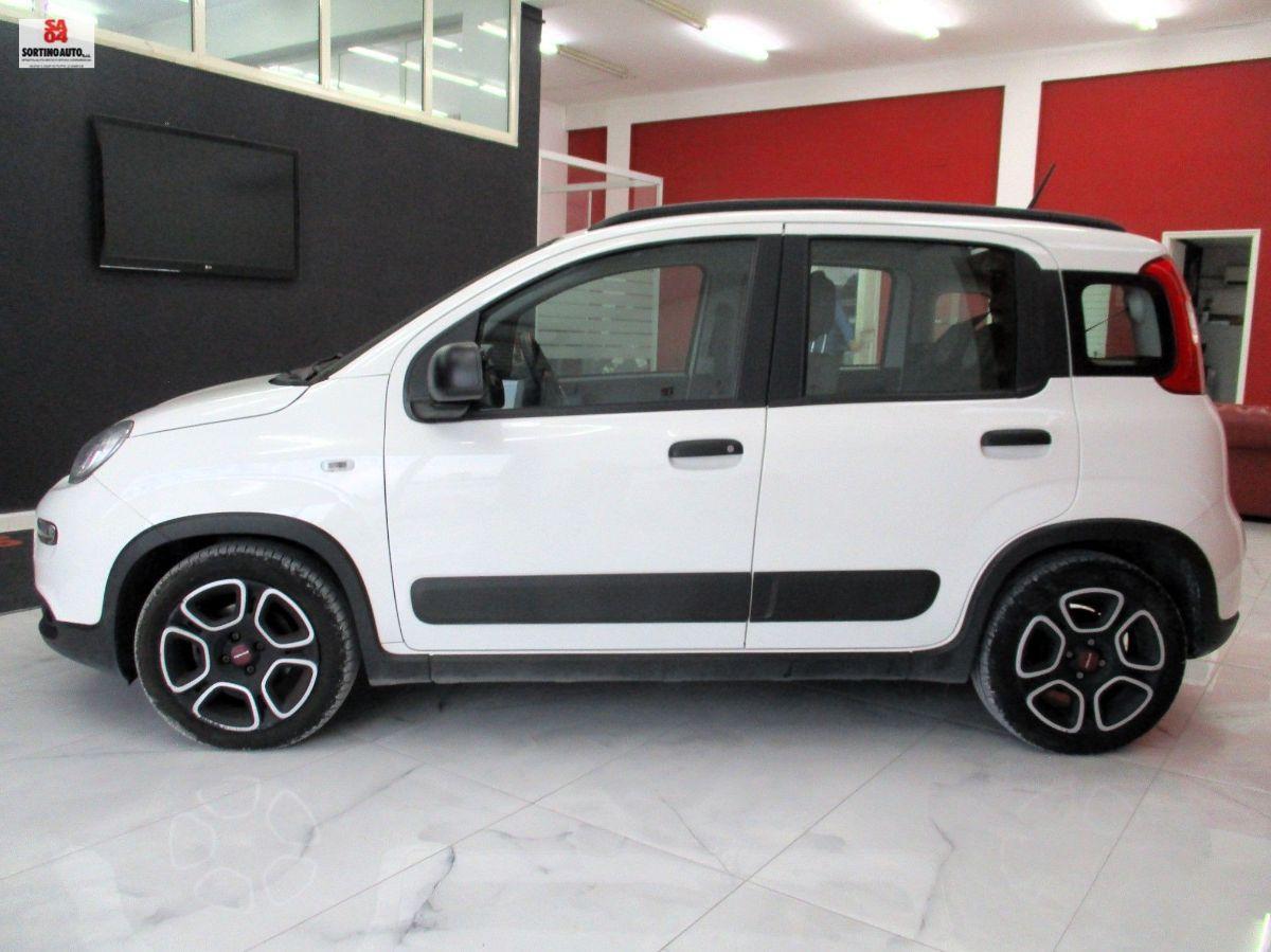 FIAT Panda 1.0 S&S Hybrid City Life-2022 KM50000