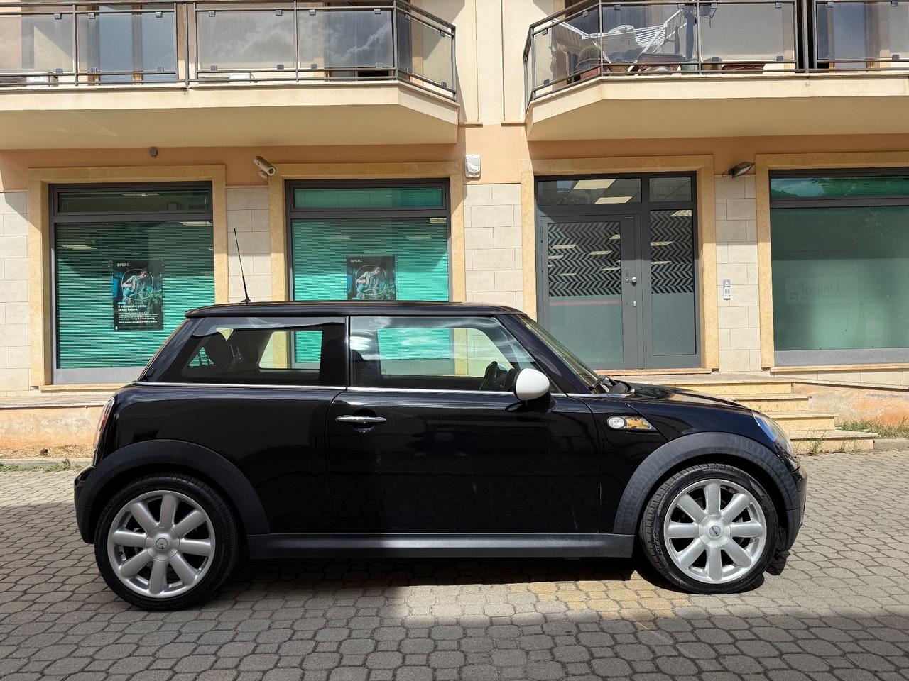 Mini 1.6 16V Cooper D