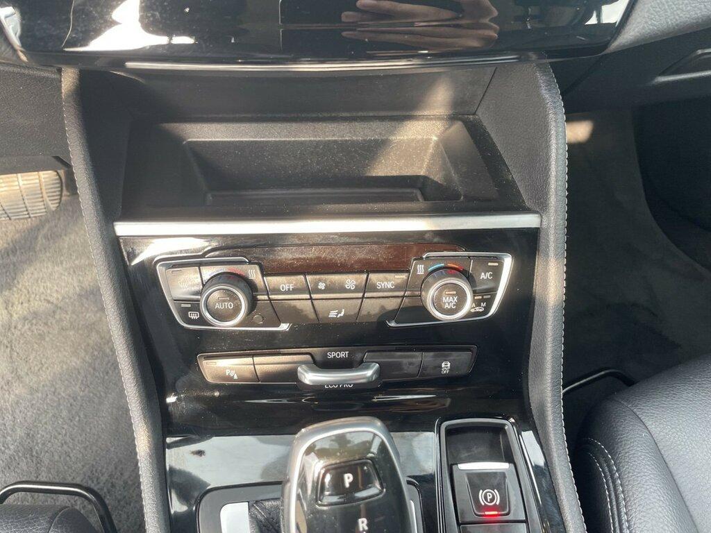 BMW Serie 2 Active Tourer 216 d Luxury DCT