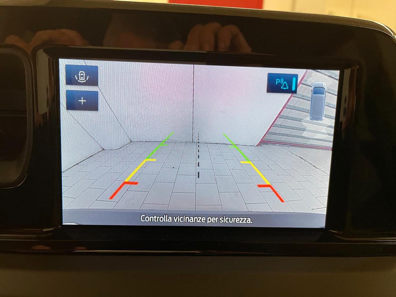 Ford Tourneo Courier Titanium 1.0 125cv c.auto-Ok Neopatent-LEGGI SOTTO