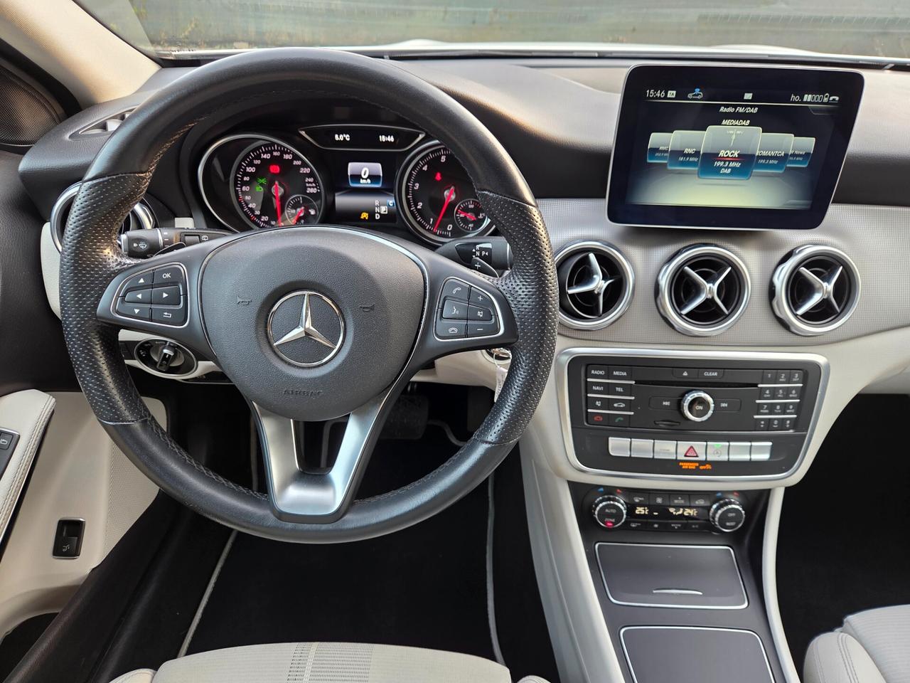 Mercedes-benz GLA 180 Automatic Sport