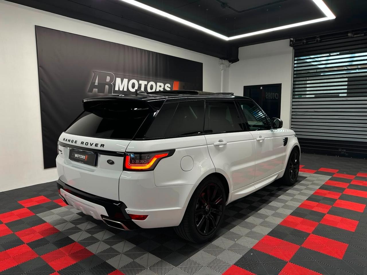 Land Rover Range Sport 3.0 SDV6 HSE Dynamic