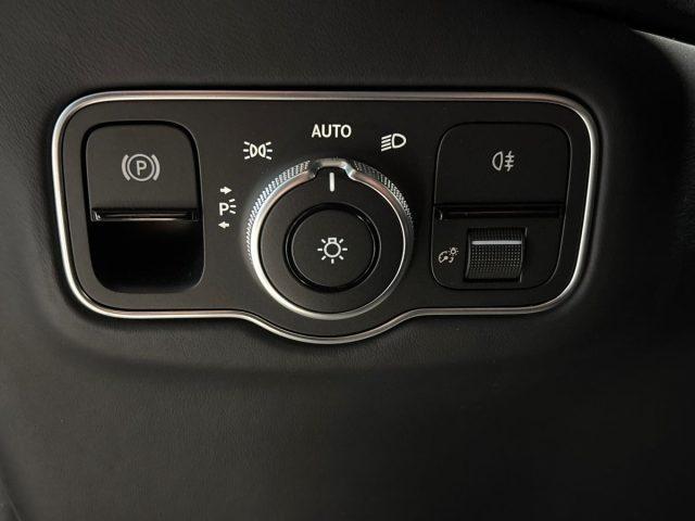 ASTON MARTIN DBX 707 4.0 Auto