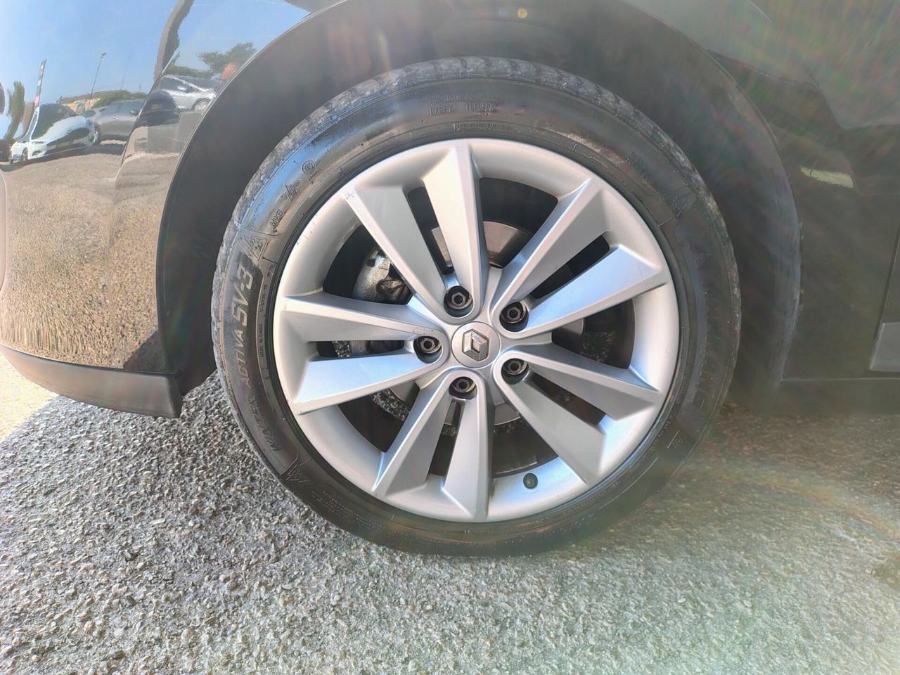 Renault Megane Mégane 1.5 dCi 110CV EDC Bose