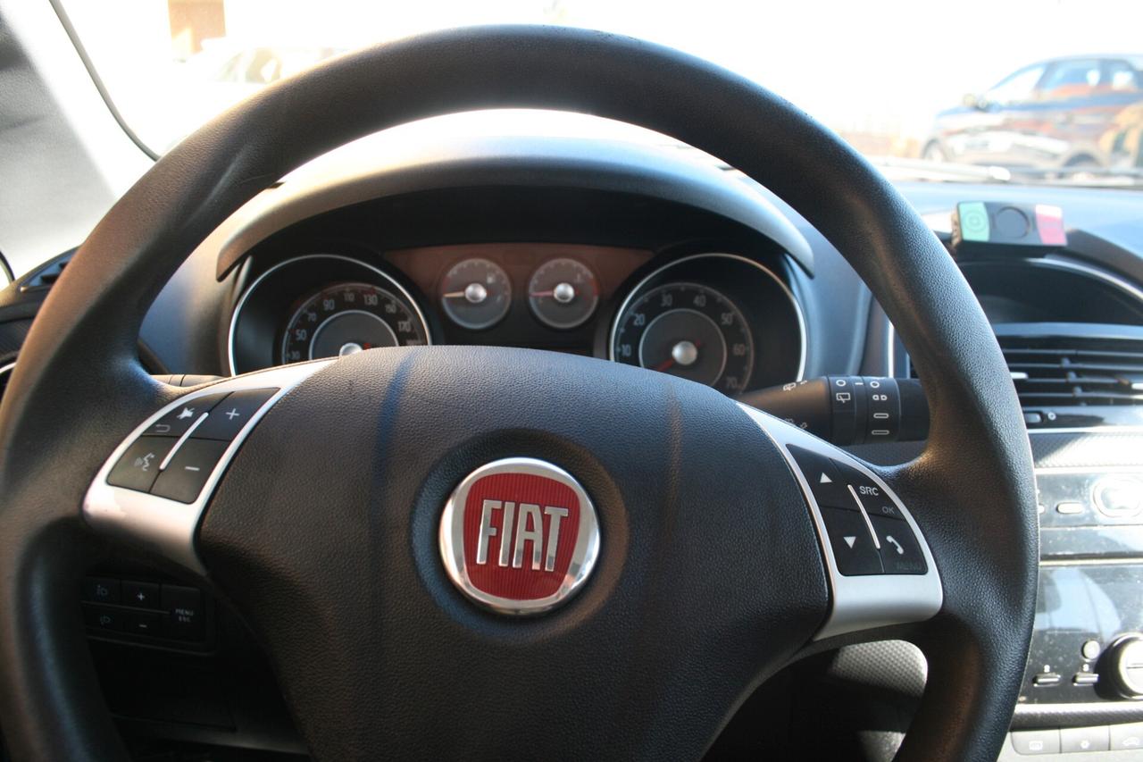 Fiat Punto 1.3 MJT II 75 CV 5 porte Street