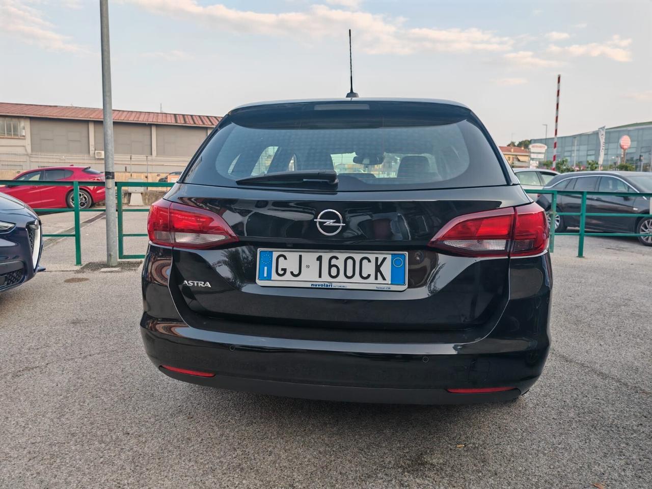Opel Astra 1.5 CDTI 105 CV S&S Business Elegance