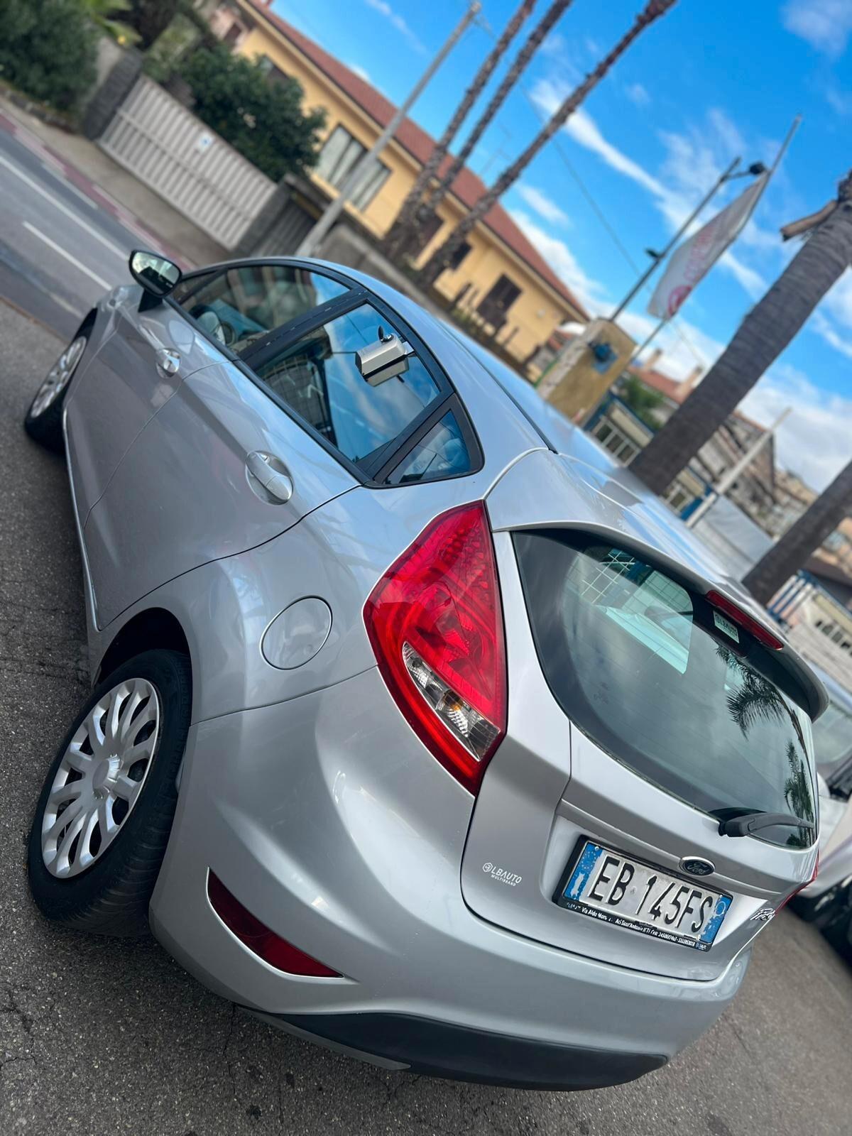 Ford Fiesta 1.2 82 CV 5 porte Titanium