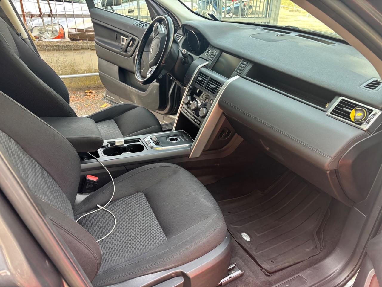 Land Rover Discovery Sport 2.0 TD4 150 CV SE
