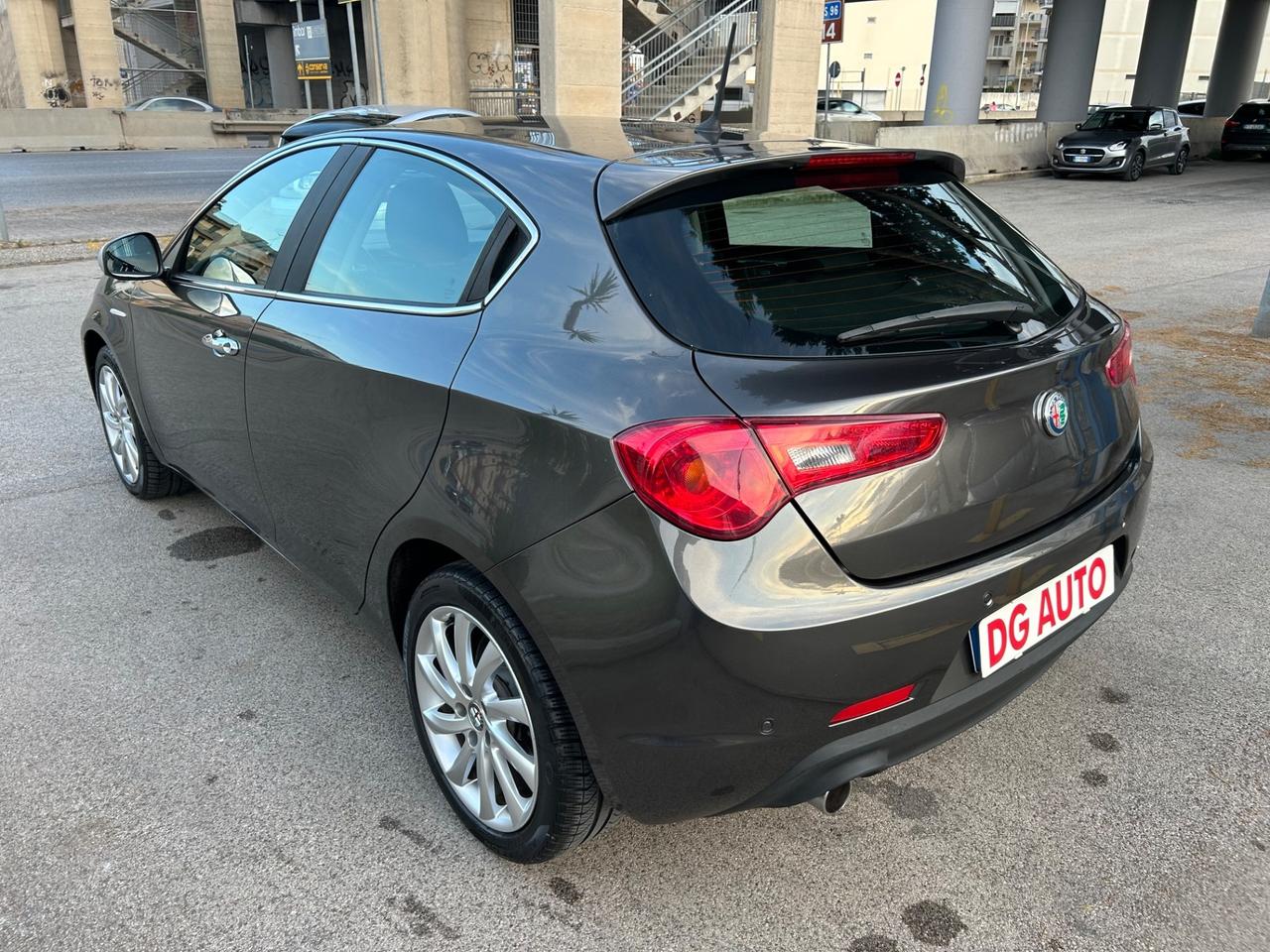Alfa Romeo Giulietta 1.6 JTDm-2 120 CV 2015