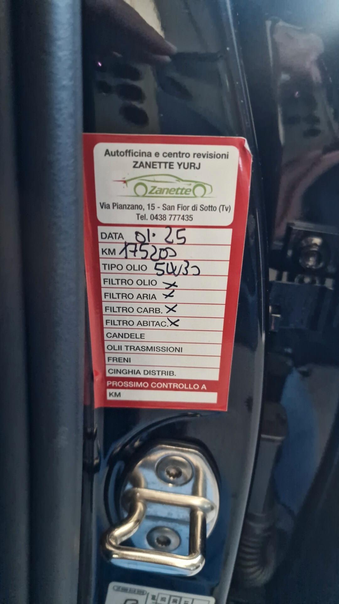 Volkswagen Golf Variant 1.6 TDI 115 CV DSG Executive BlueMotion Tech.