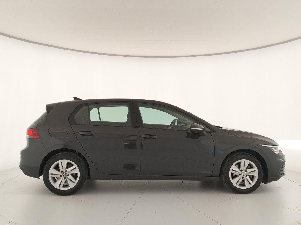 VOLKSWAGEN GOLF 1.0 tsi evo Life 110cv - IVA ESPOSTA