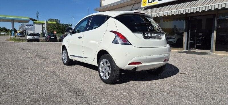 Lancia Ypsilon Ypsilon 0.9 TwinAir 5 porte Metano Ecochic Platinum