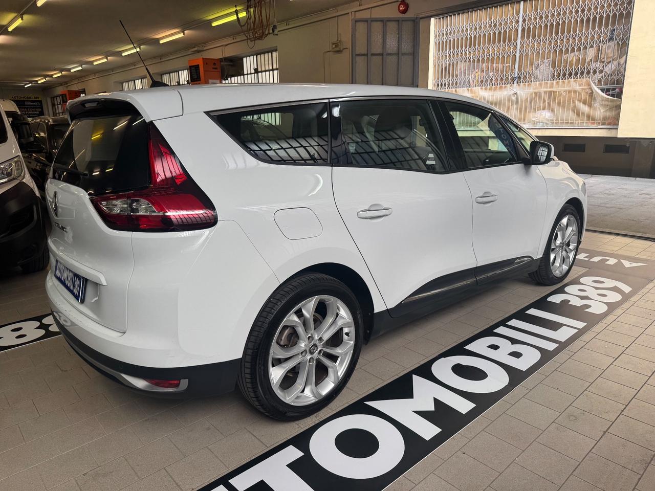 Renault Grand Scenic Blue dCi 120 CV EDC Business