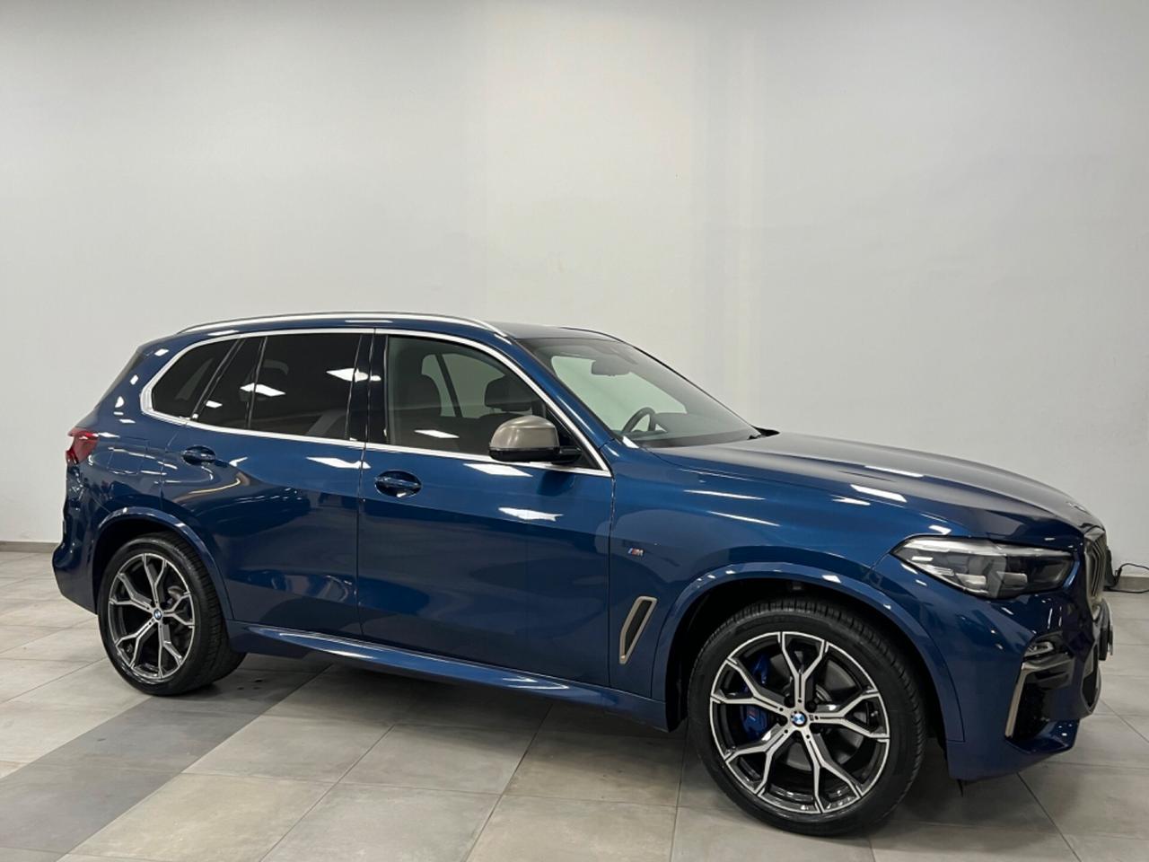 BMW X5 M 50d auto possibilità noleggio no scoring