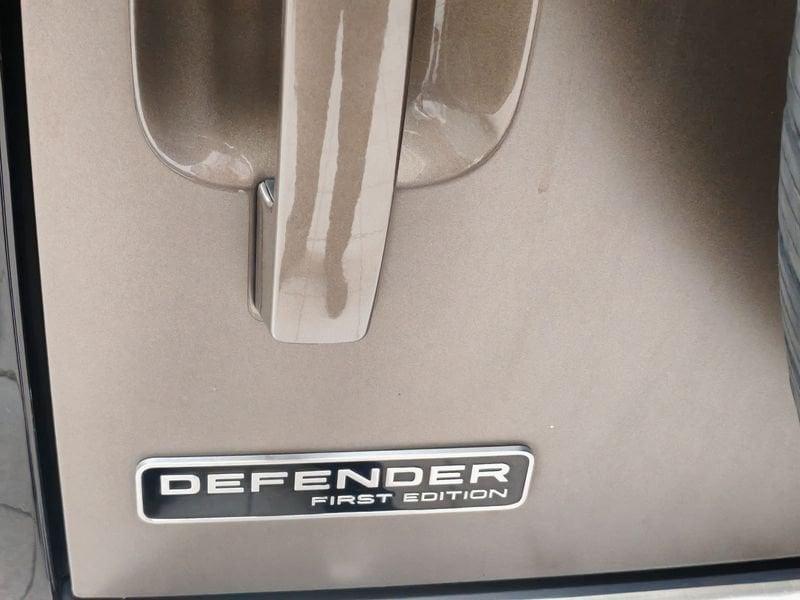 Land Rover Defender 110 2.0 SD4 240CV AWD Auto First Edition 7 POSTI OPACO