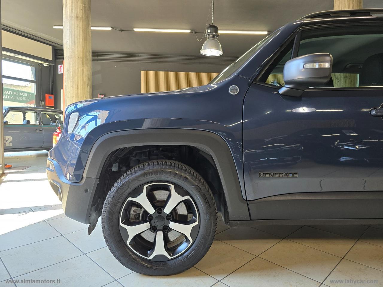 JEEP Renegade 1.3 T4 PHEV 4xe Trailhawk