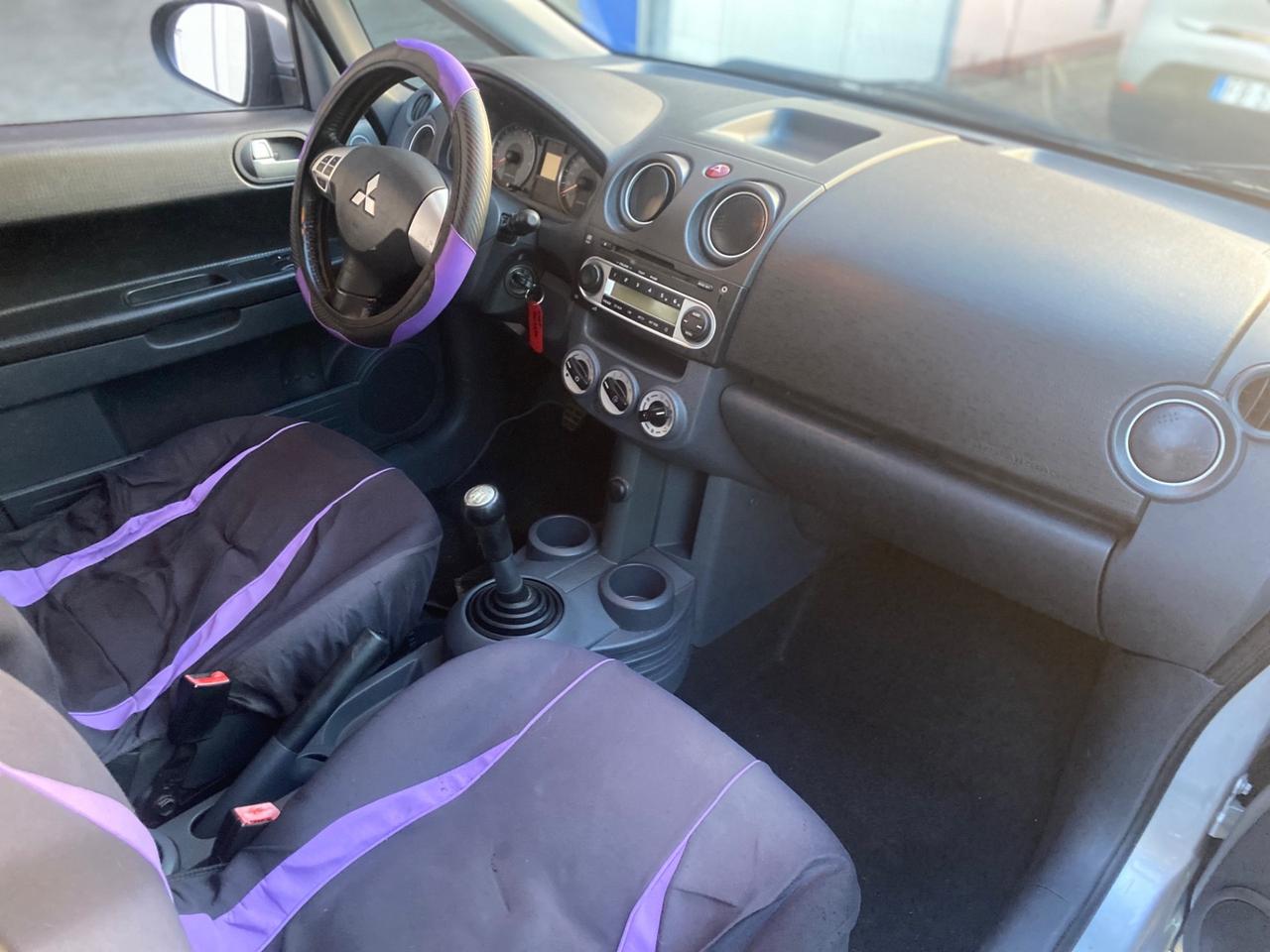 Mitsubishi Colt 1.1 12V 5p. Inform