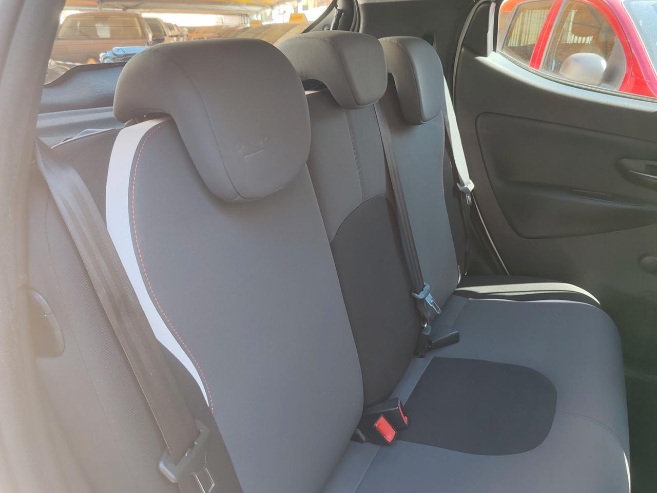 Lancia Ypsilon 1.2 69 CV 5 porte GPL Ecochic Gold