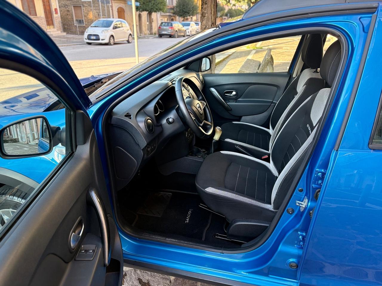 Dacia Sandero Stepway 0.9 TCe TurboGPL 90CV FULL/LED/NAV