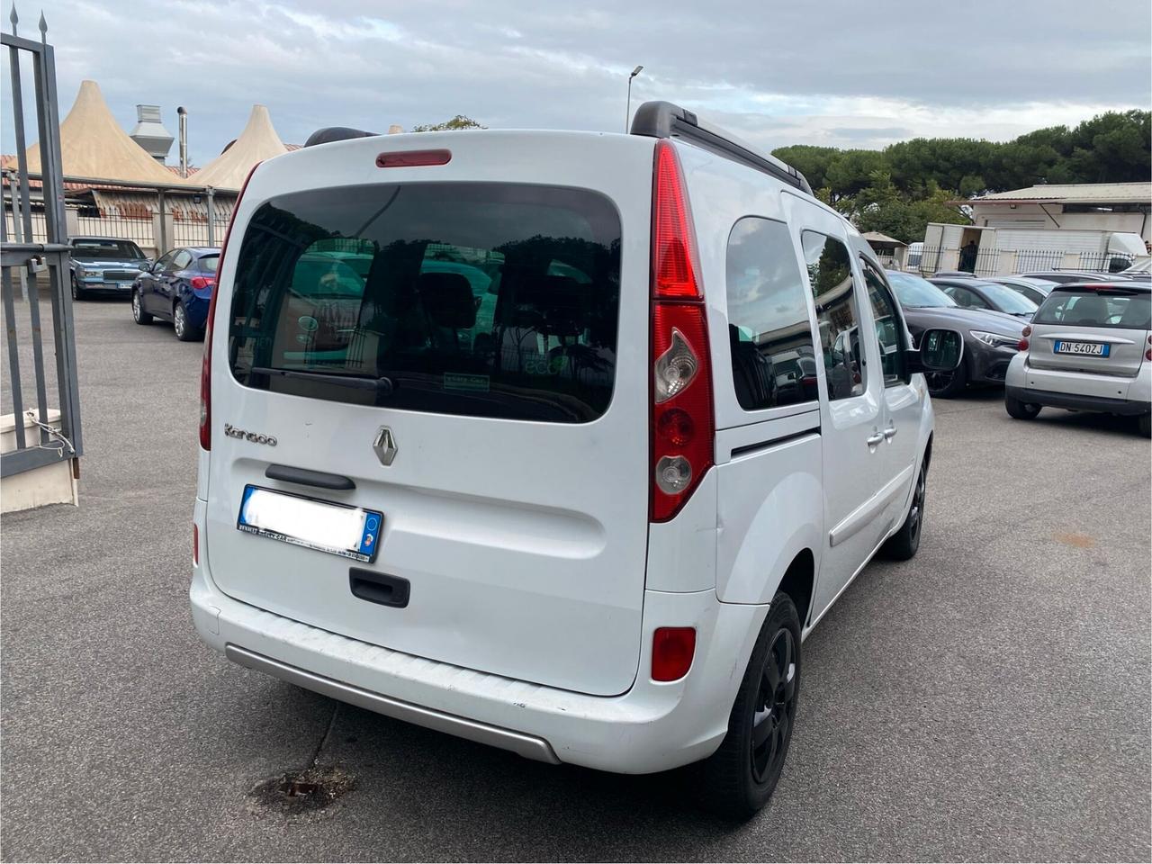 Renault Kangoo 1.5 dci Vetrato 5 Posti