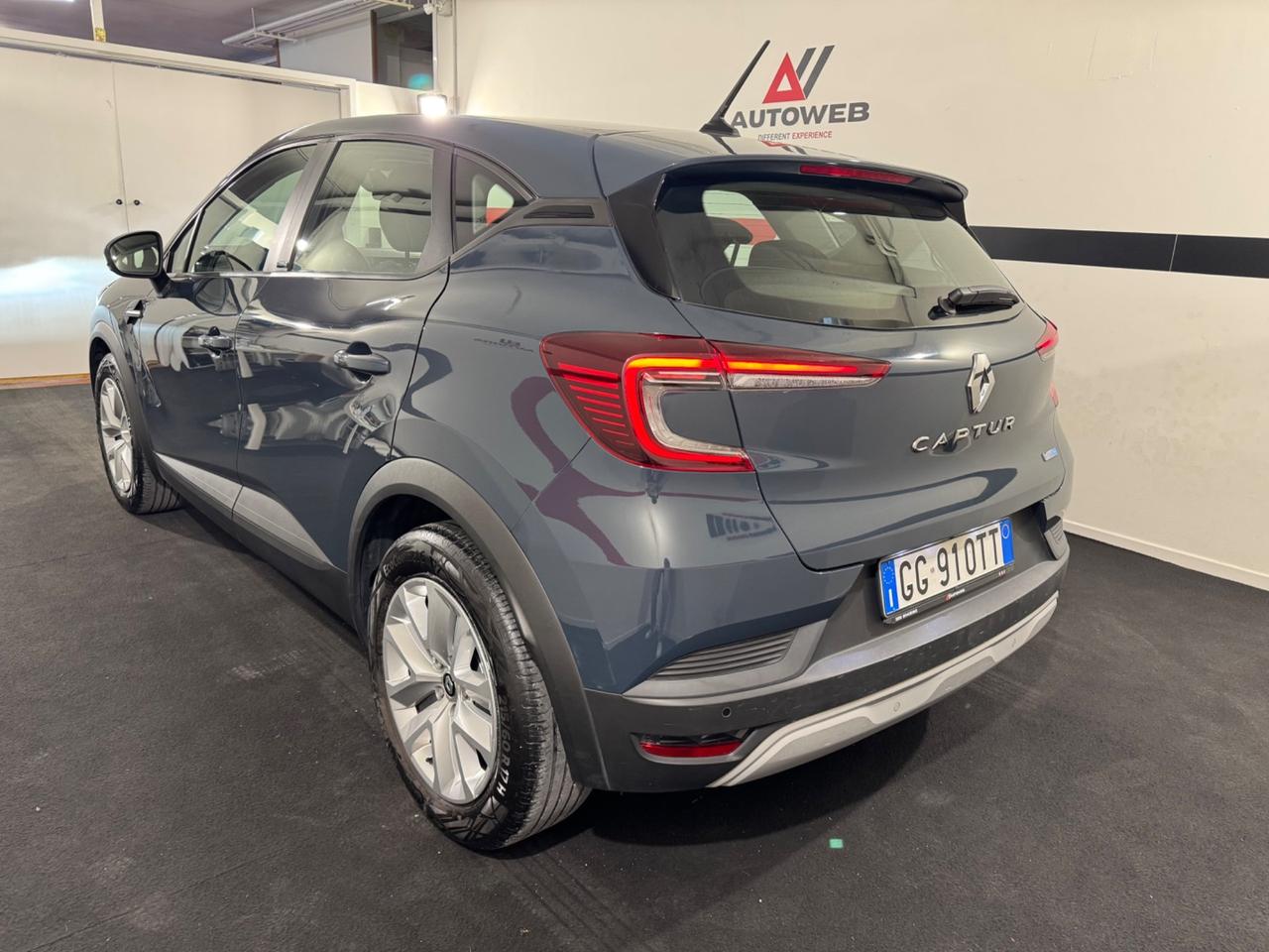 Renault Captur Full Hybrid E-Tech 145 CV Zen