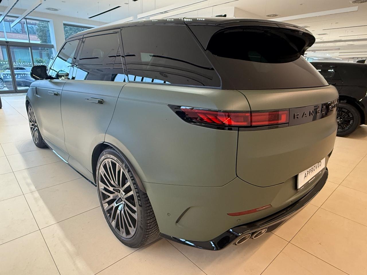 Land Rover Range Sport 4.4 V8 635 CV SV