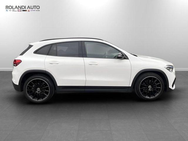 MERCEDES-BENZ GLA 180 d Premium auto