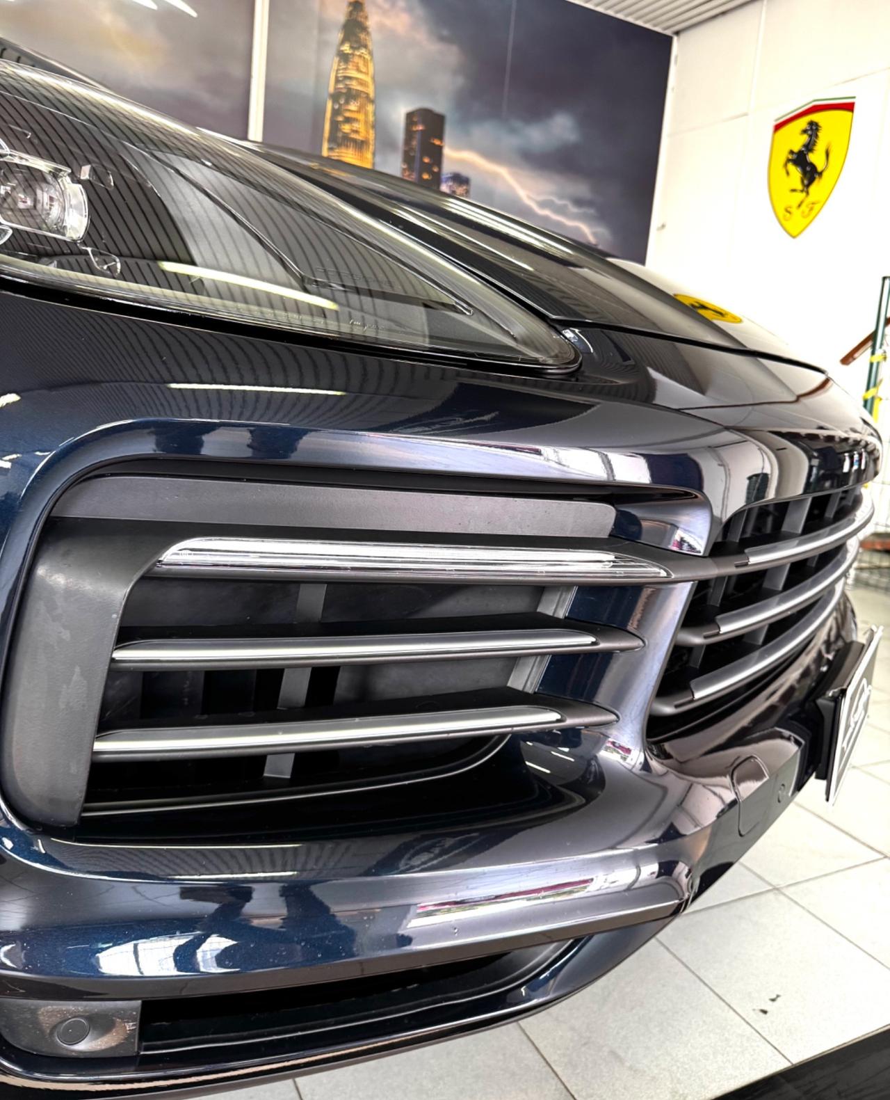 PORSCHE CAYENNE UFF ITALIANA MANUTENZIONE OK PROMO FINANZIARIA OK PERMUTE GARANZIA INCLUSA