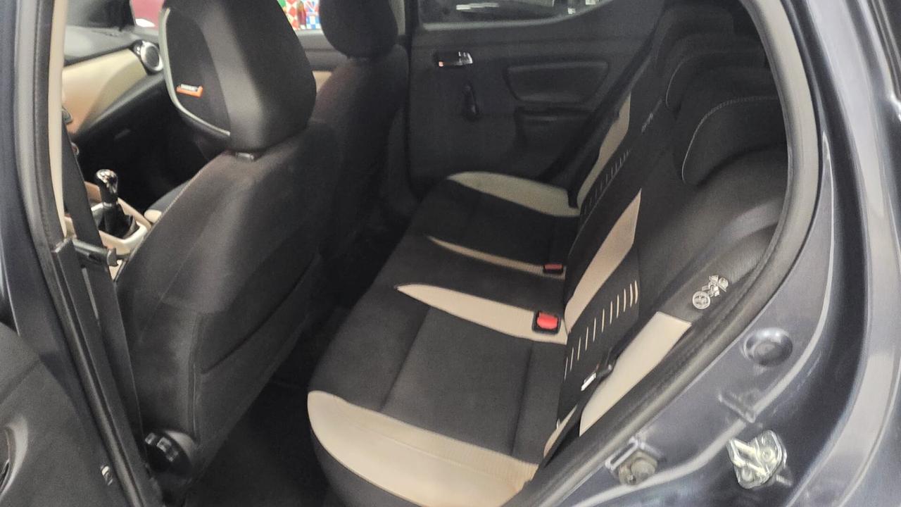 Nissan Micra 1.5 dCi 8V 5 porte Tekna