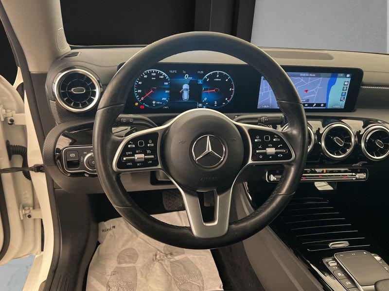 Mercedes-Benz CLA 180 d Automatic Sport