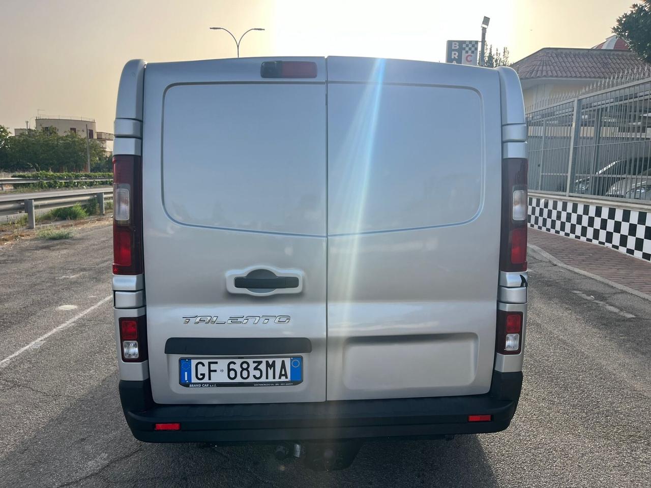 Fiat Talento 1600 Mjt maxi gancio traino - 2016