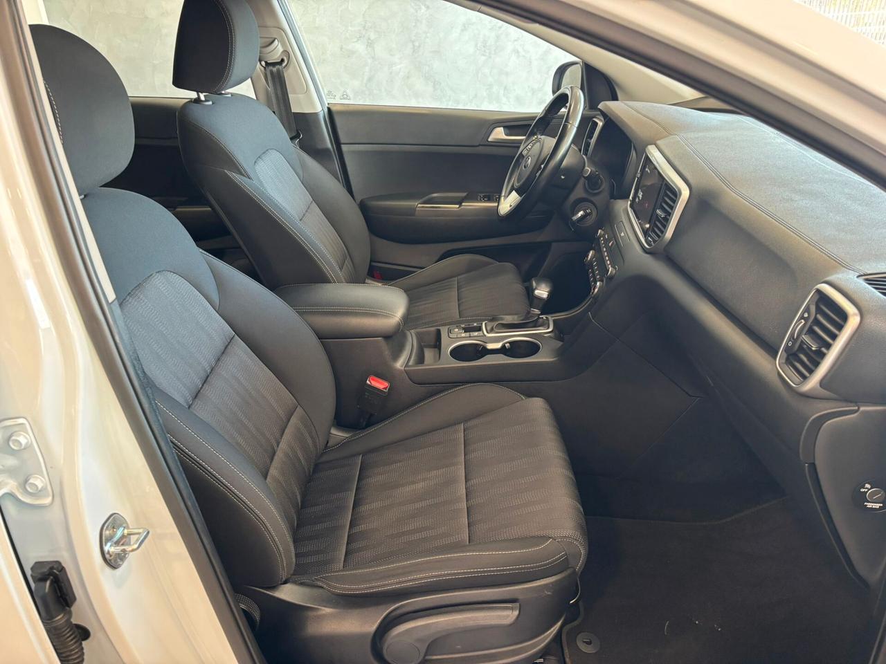 Kia Sportage 1.6 CRDI 136 CV DCT7 Mild Hybrid Business Class