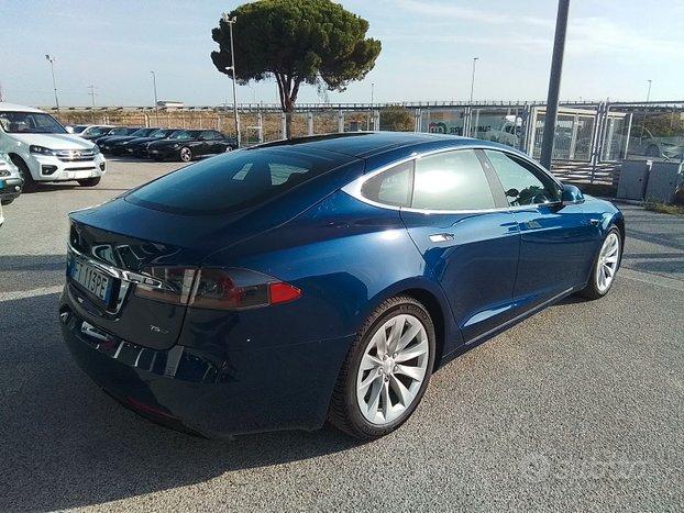 TESLA Model S - 2018