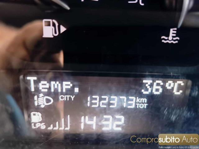LANCIA Ypsilon 1.2 69 CV 5 porte GPL Ecochic Silver